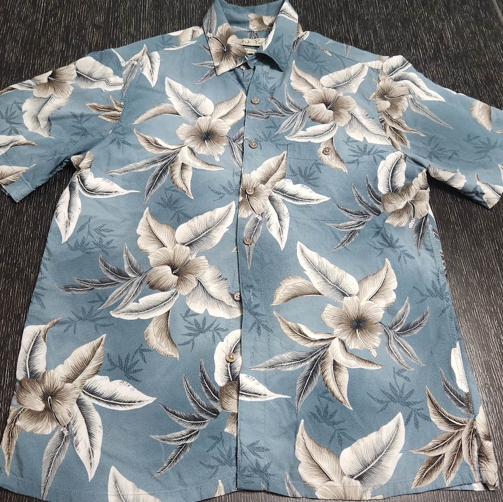 Blue and White Leaf Print Men's Hawaii Shirt